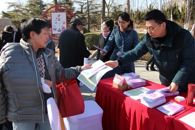 <b>“三八妇女节”南开区组织法律心理宣传活动</b>